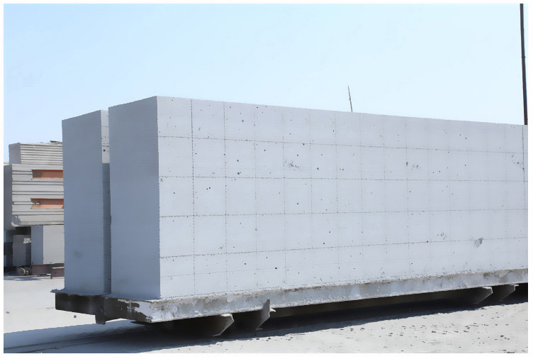 新干加气块 加气砌块 轻质砖气孔结构及其影响因素